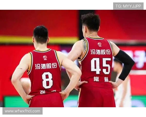 北京篮球队的快速进攻与防守策略探讨及其在比赛中的影响分析